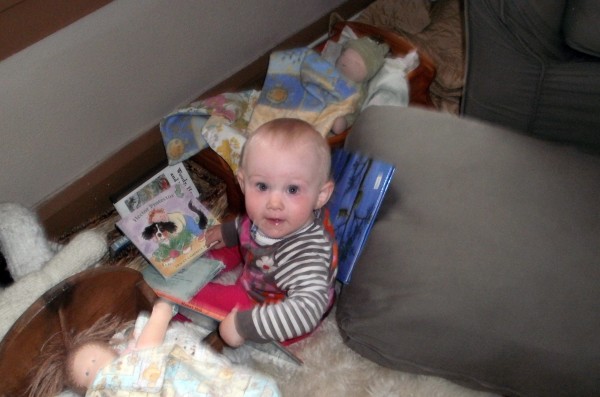 Lucia Playing
